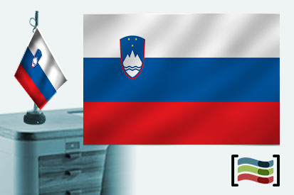 Bandera de Eslovenia sobremesa bordada