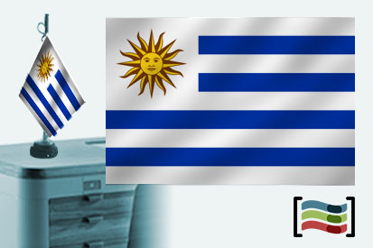 Bandera de Uruguay sobremesa bordada